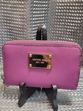Michael Kors Purple-Pink Saffiano Zip Wallet